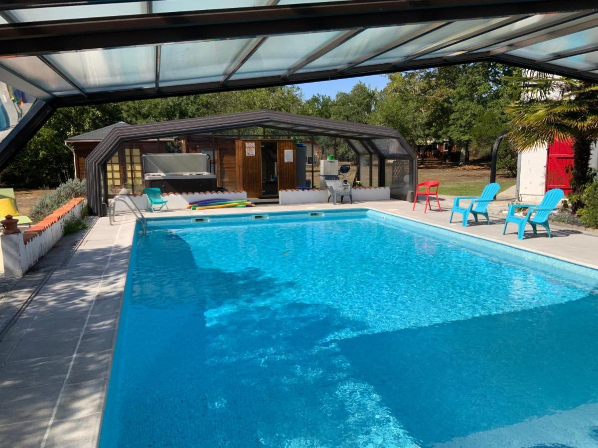 Domaine De Labelo Bed & Breakfast Commensacq Exterior photo
